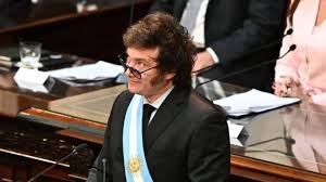Sob Milei, Bolsa sobe 54% e risco Argentina cai 1.739 pontos