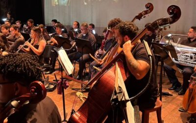 Turnê “Trilhas de Cinema” da Filarmônica UFRN leva emoção das telonas a São Miguel do Gostoso