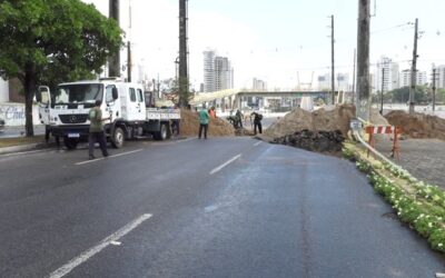 Trecho da Avenida Prudente de Morais segue interditado na manhã desta sexta-feira